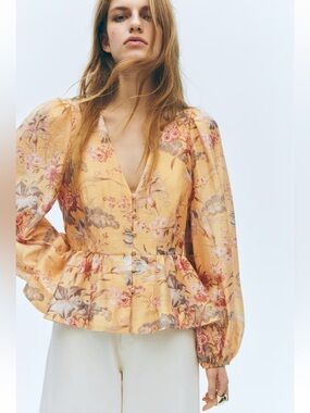 H&M floral print peplum blouse